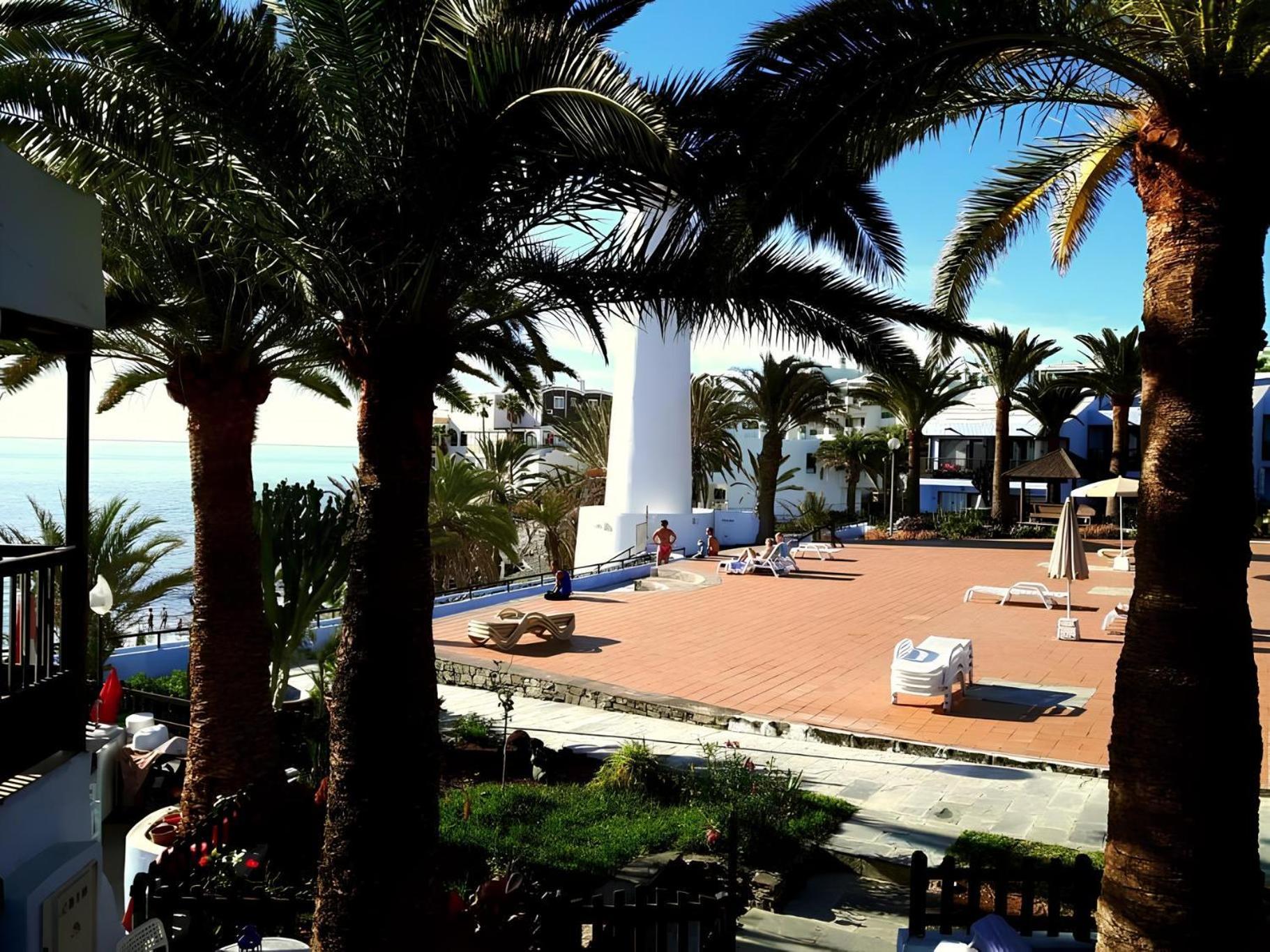 Vistas De Ensueno Al Mar En Playa Del Aguila Villa Luaran gambar